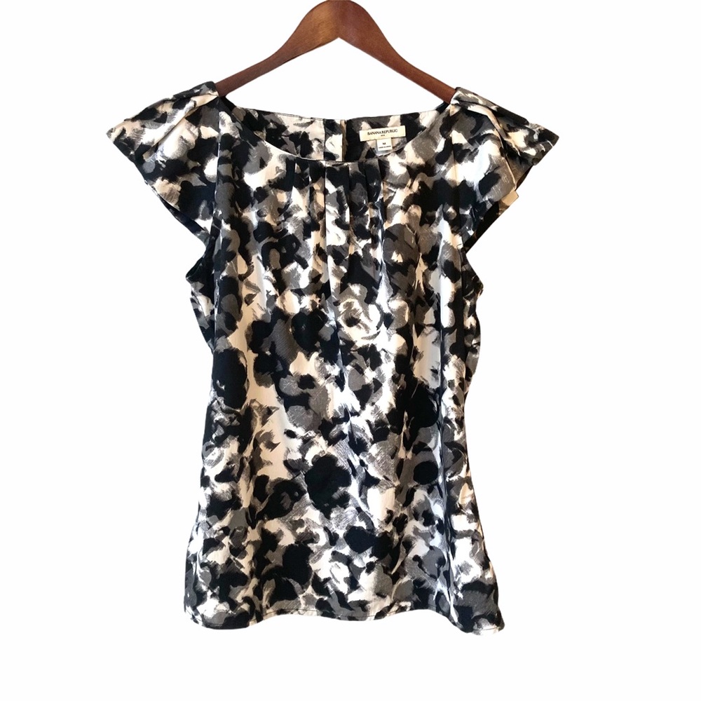 Banana Republic Black & White Blouse